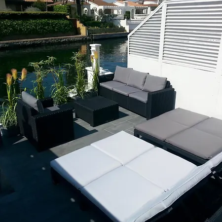 Des Pecheurs Holiday home Empuriabrava